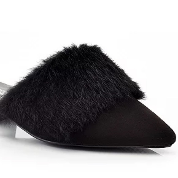 Like New Henry Ferrera faux fur slip on pointed Toe shoes / Mules - Picture 2 of 8
